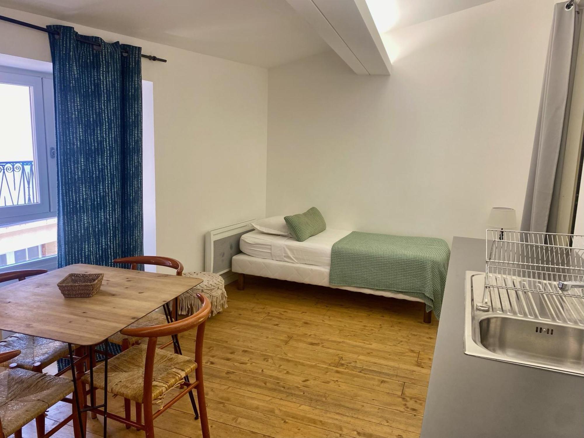 Duplex Quartier Pieton Apartment *